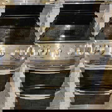 Why You Should Avoid Using the Self-Cleaning Feature on Your Oven